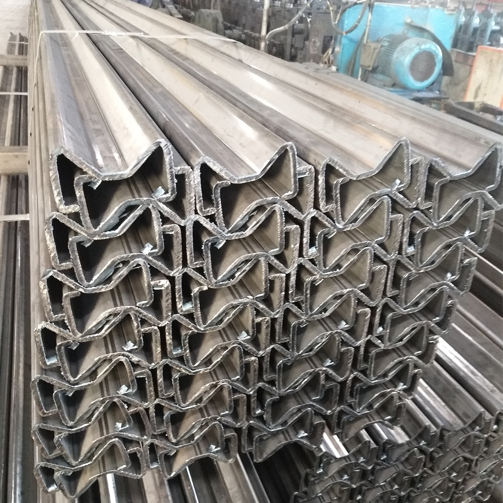 Highway Guardrail AASHTO M-180 Z Shape Posts with Durable Stainless Steel Material