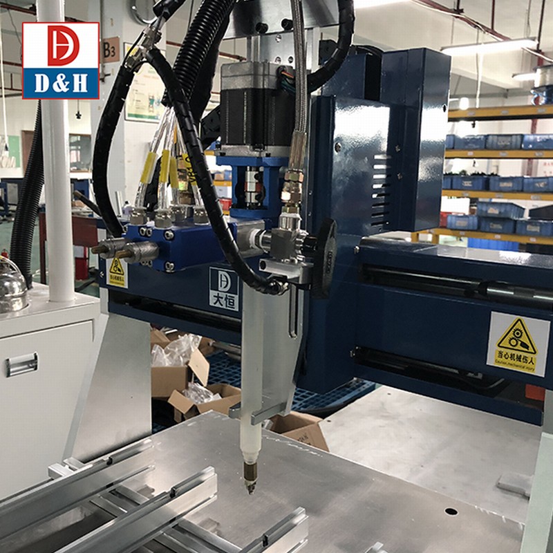 Automatic 2K Glue Dosing Mixing and Dispensing Machine L1640mm*W750*H1900 for Mixing