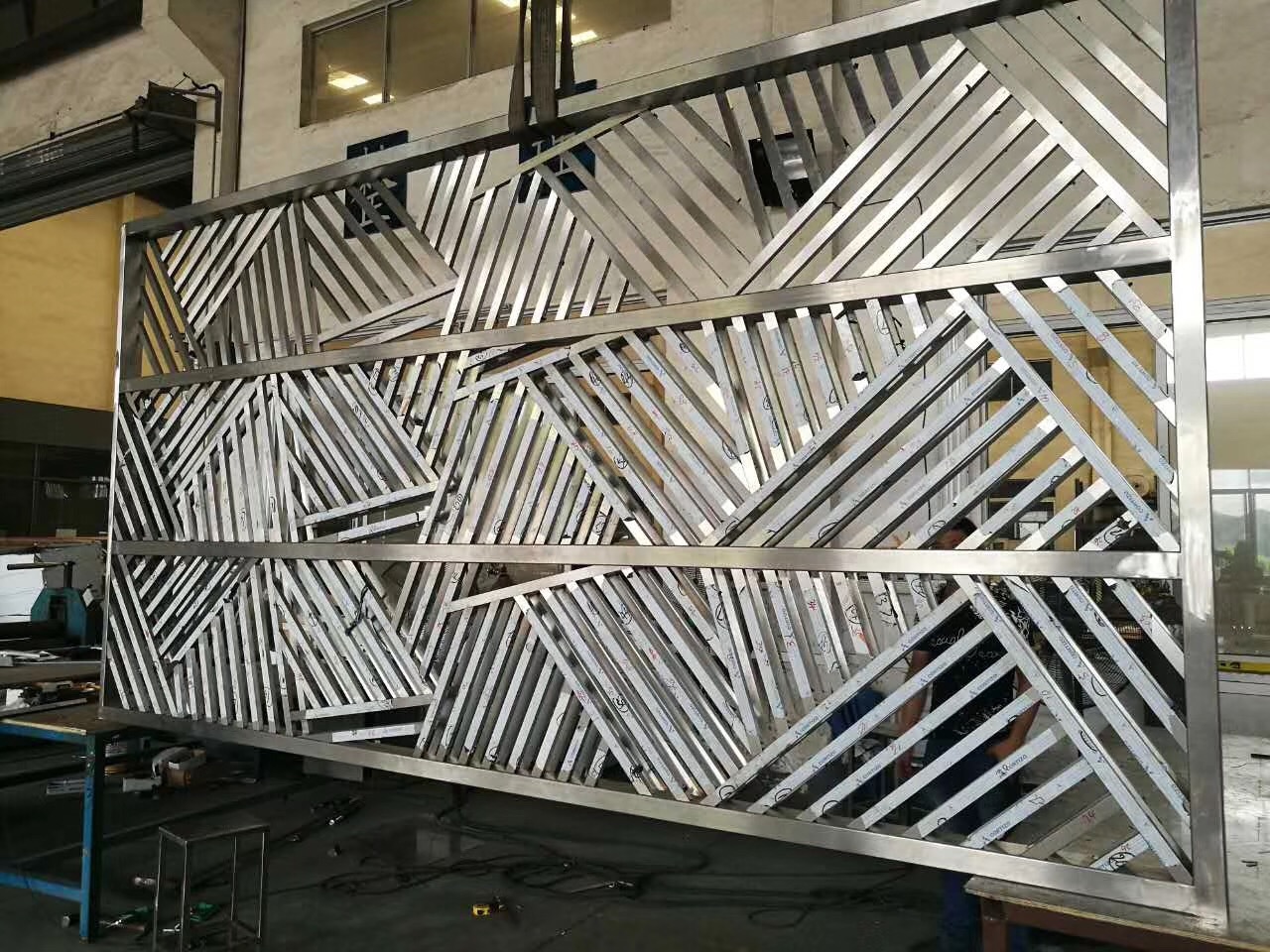 Interior Stainless Steel Modern Living Room Partition Divider Screen PVD Coating