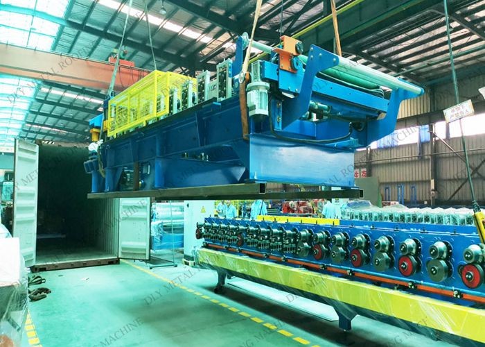 20M Roofing Sheet Roll Forming Machine Cr12 CE Roof Panel Roll Former