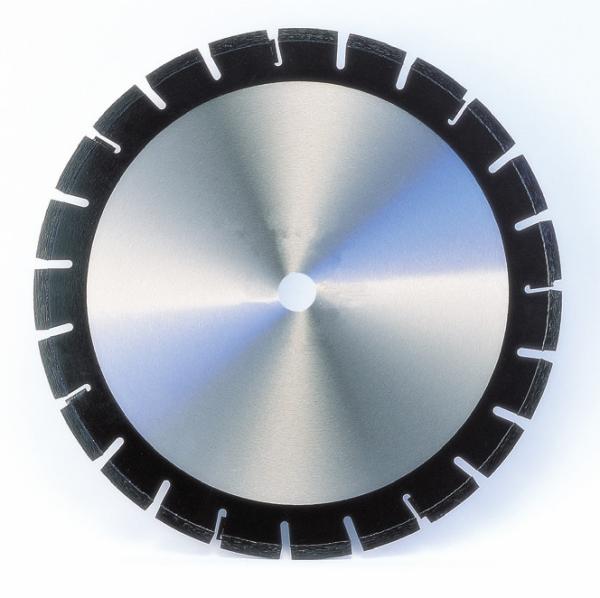 Laser Welded Synthetic Diamond Asphalt Cutting Blade With Undercutting