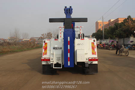 Factory Direct Sale Wrecker Truck With Huge Power