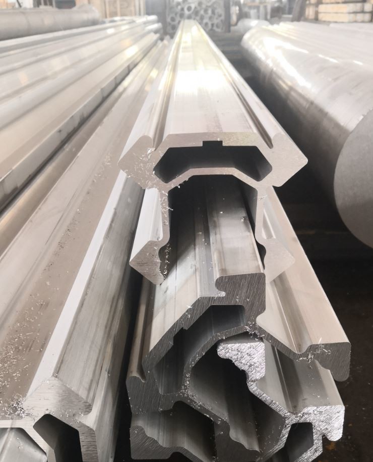 Atlas BMH2000 Aluminium Extruded Profiles Feed Beam 14 Feet For Mining Industry