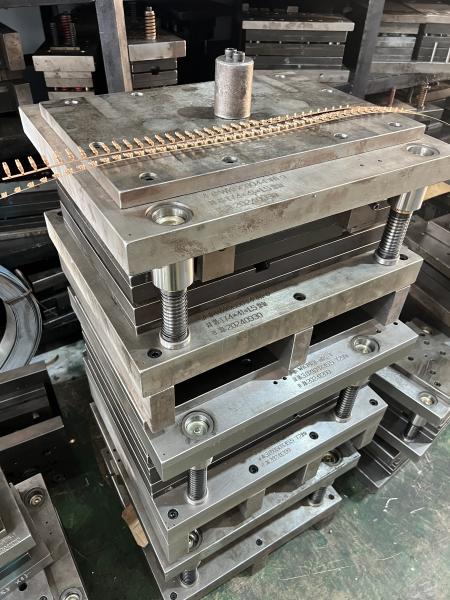 Custom Progressive Stamping Tool – Precise Stamping, Reliable Performance, Easy