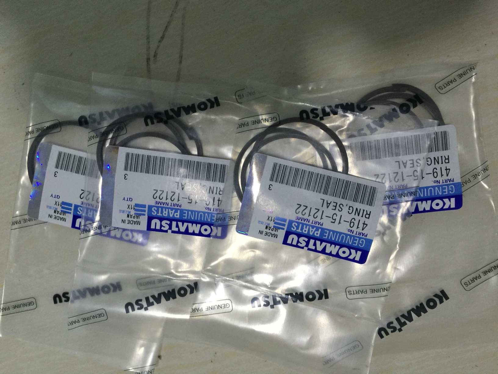 part No. : 419-15-12210/12121 419-15-12122 O-RING use for komatsu WA200 WA100 GD555 419-15-12133 spring wave for