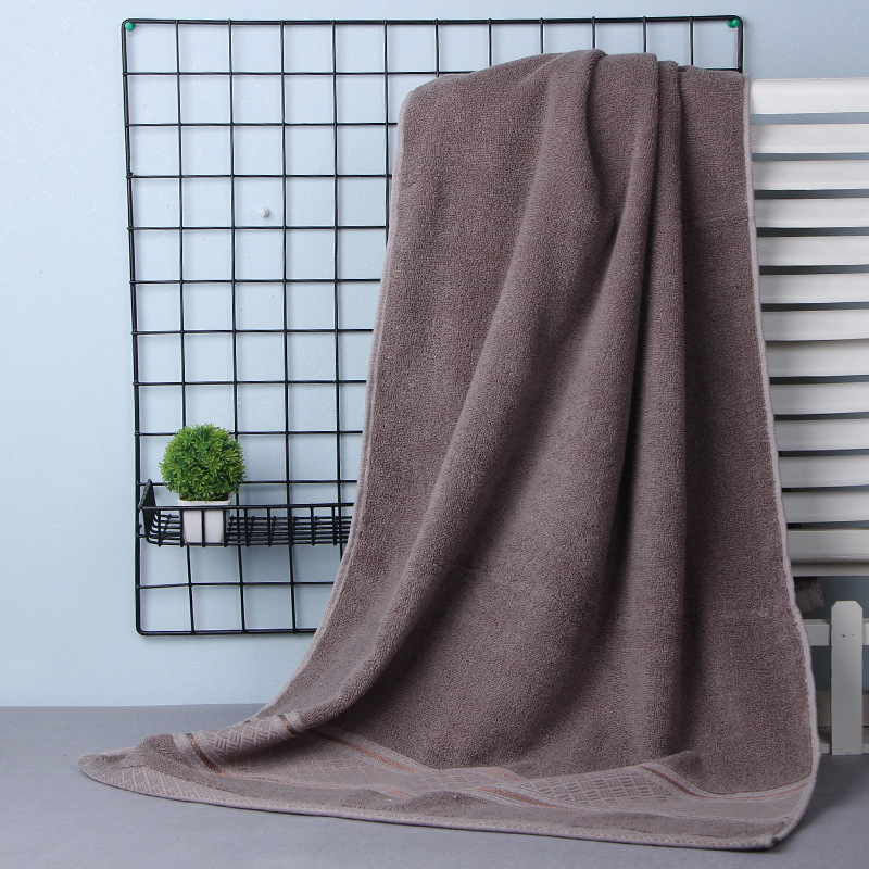 Soft and Plush Organic Cotton Towel Roll for a Comfortable Bathing Experience