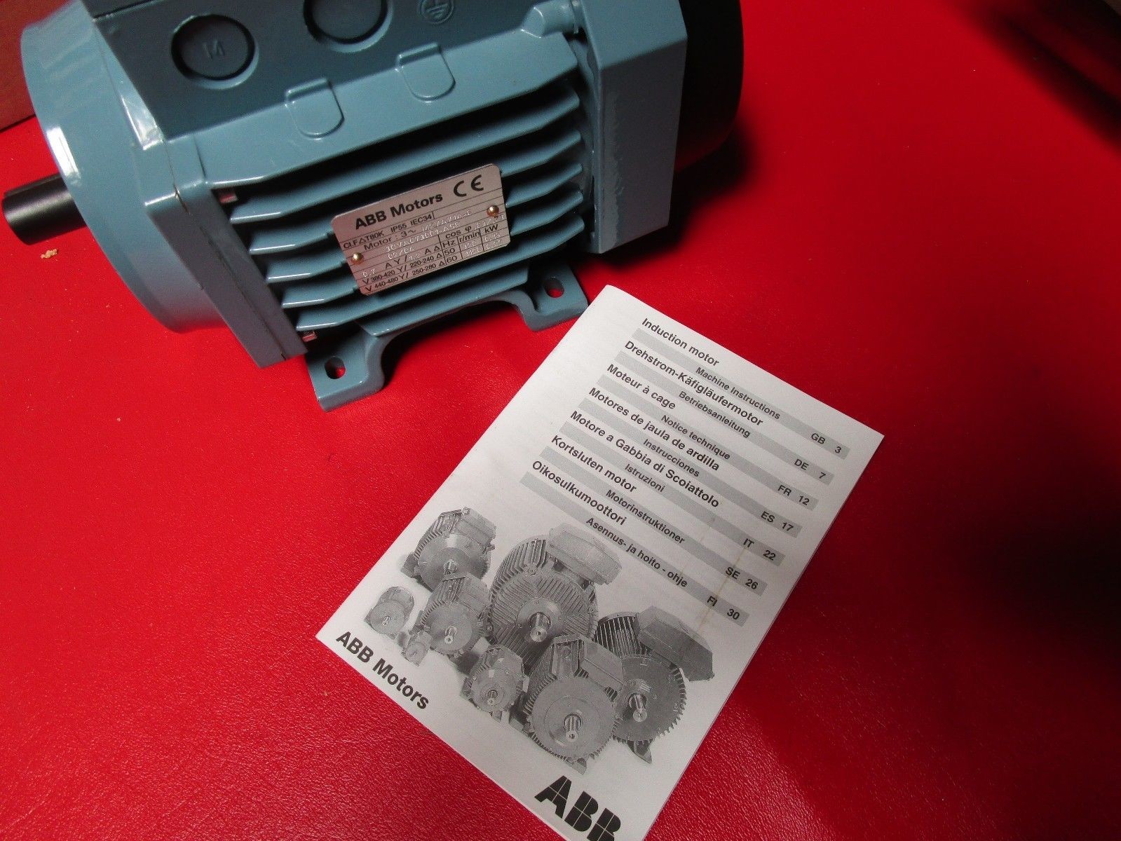 M2VA71C-4 brand new and original,grey is main color,3-5 working day of deliver time.
