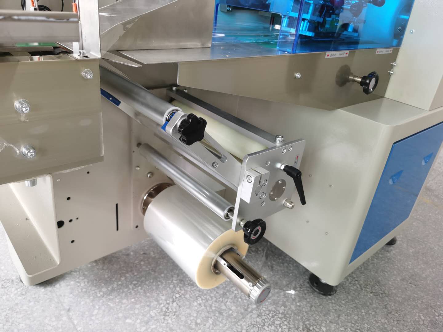 450mm Automatic Food Making Machine CE Pillow Pouch Packaging