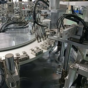 Servo Motor Driven Cap Assembly Machine