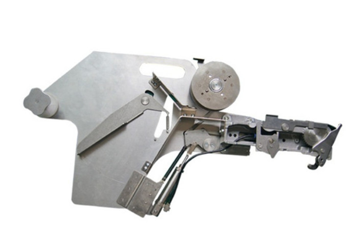New Condition SMT pneumatic feeder YAMAHA CL YV100 8*2MM FEEDER KW1-M1500-030