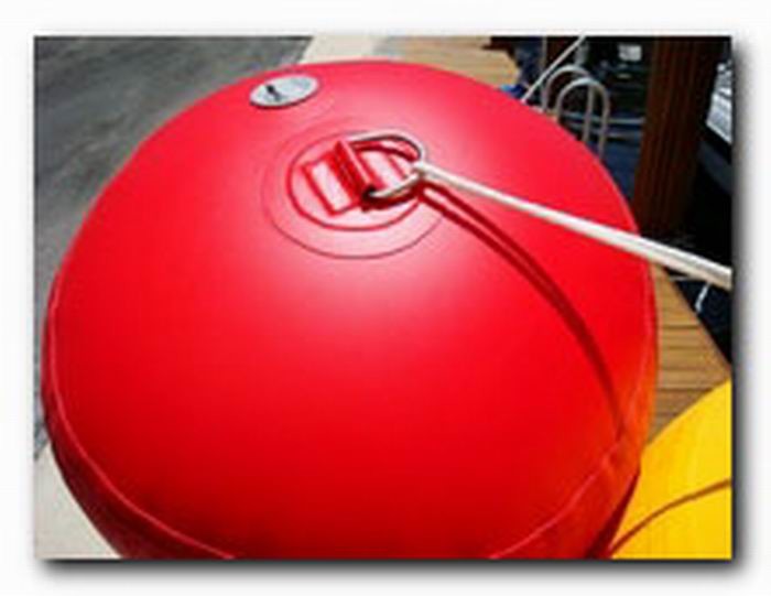 Multi Color Inflatable Boat Accessories Compressed - Air PVC Large Boat Fenders