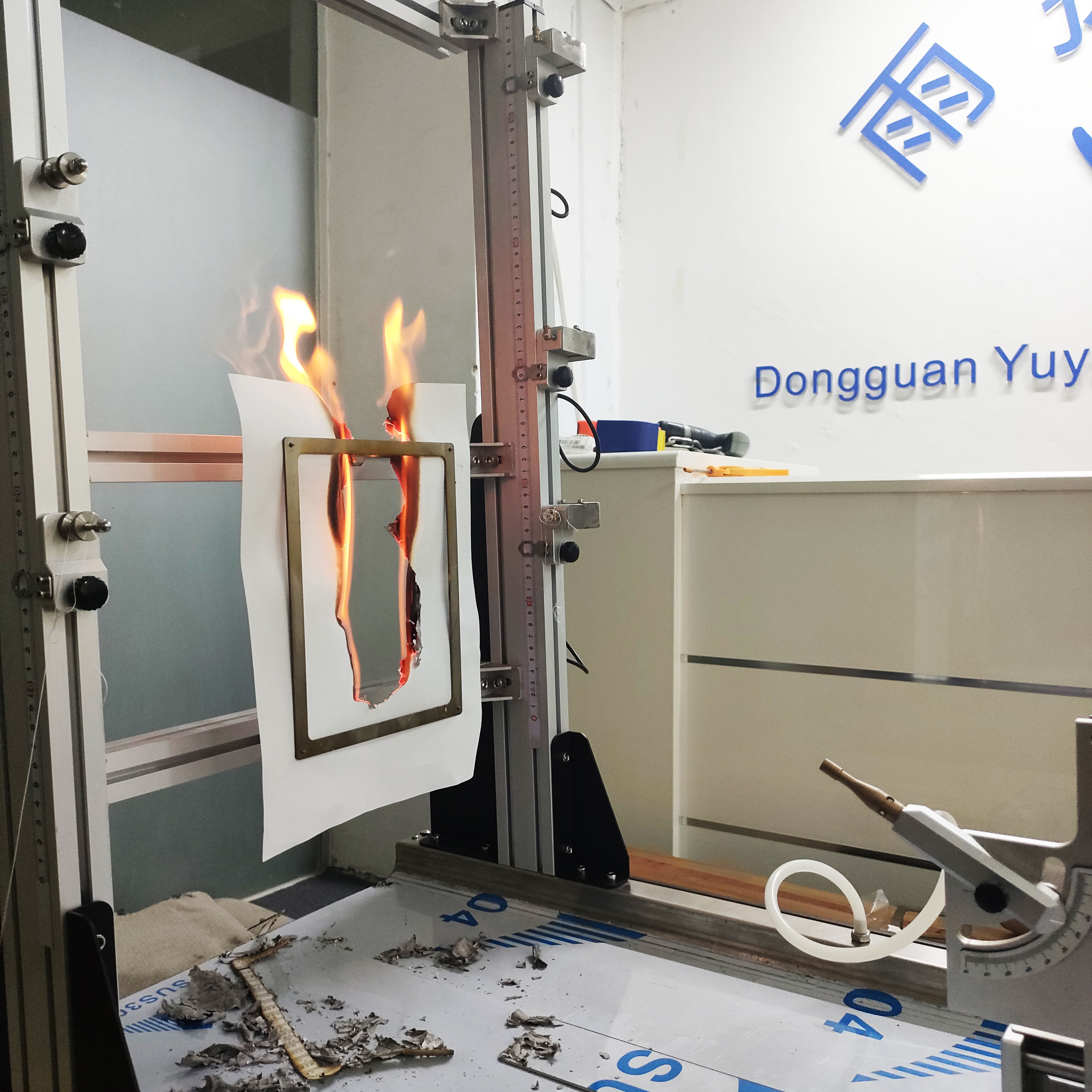 ISO 6941 / 6940 Fabric Flame Retardant Tester For Textile 0-60mm Adjustable