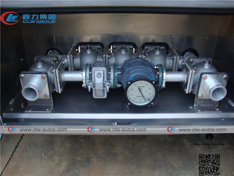 All Wheel Drive Carbon Steel Gasoline Transport Truck Oil Trailer 6x4 20CBM