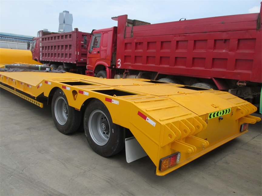 120T Loading Capacity Truck Trailer with Lower Flatbed Loading Deck and Transportation