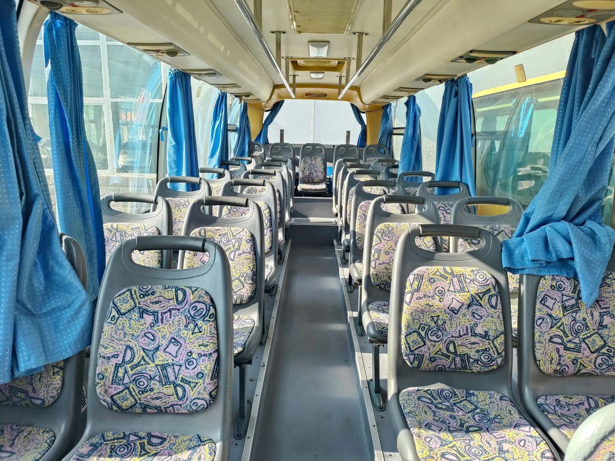 Second Hand Bus Weichai Engine 270hp 51 Seats Used Yutong Bus ZK6119 Sealing Window 11500kg Curb Weight