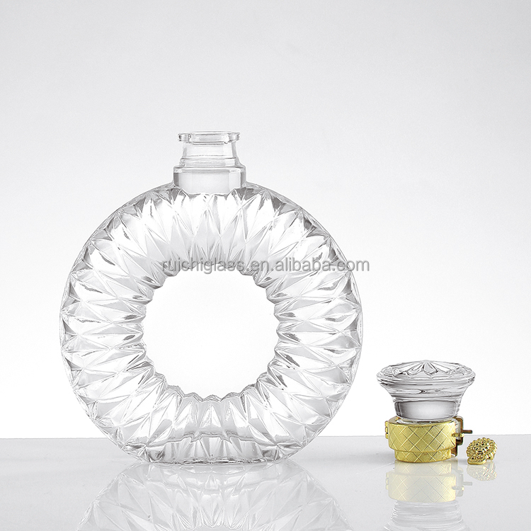 750ml Empty Gin Vodka Whisky Liquor Glass Bottle with Aluminum Plastic PP Collar