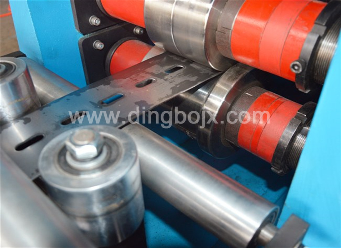 12Mpa Pressure 3.0mm Strut Channel Roll Forming Machine