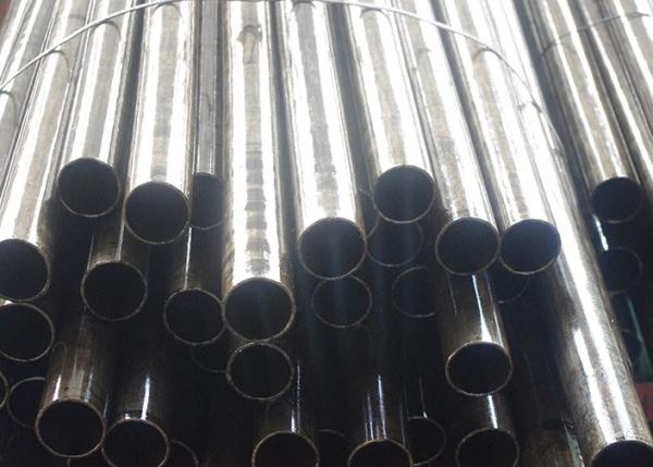 ASTM A179 Stainless Carbon Steel Seamless Pipe , ST35 / E215 Cold Drawn Low
