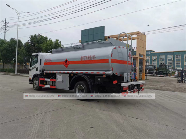 FAW Brand 8ton New Left Hand Drive Fuel Bowser Price Oil Fuel Truck With Dispenser