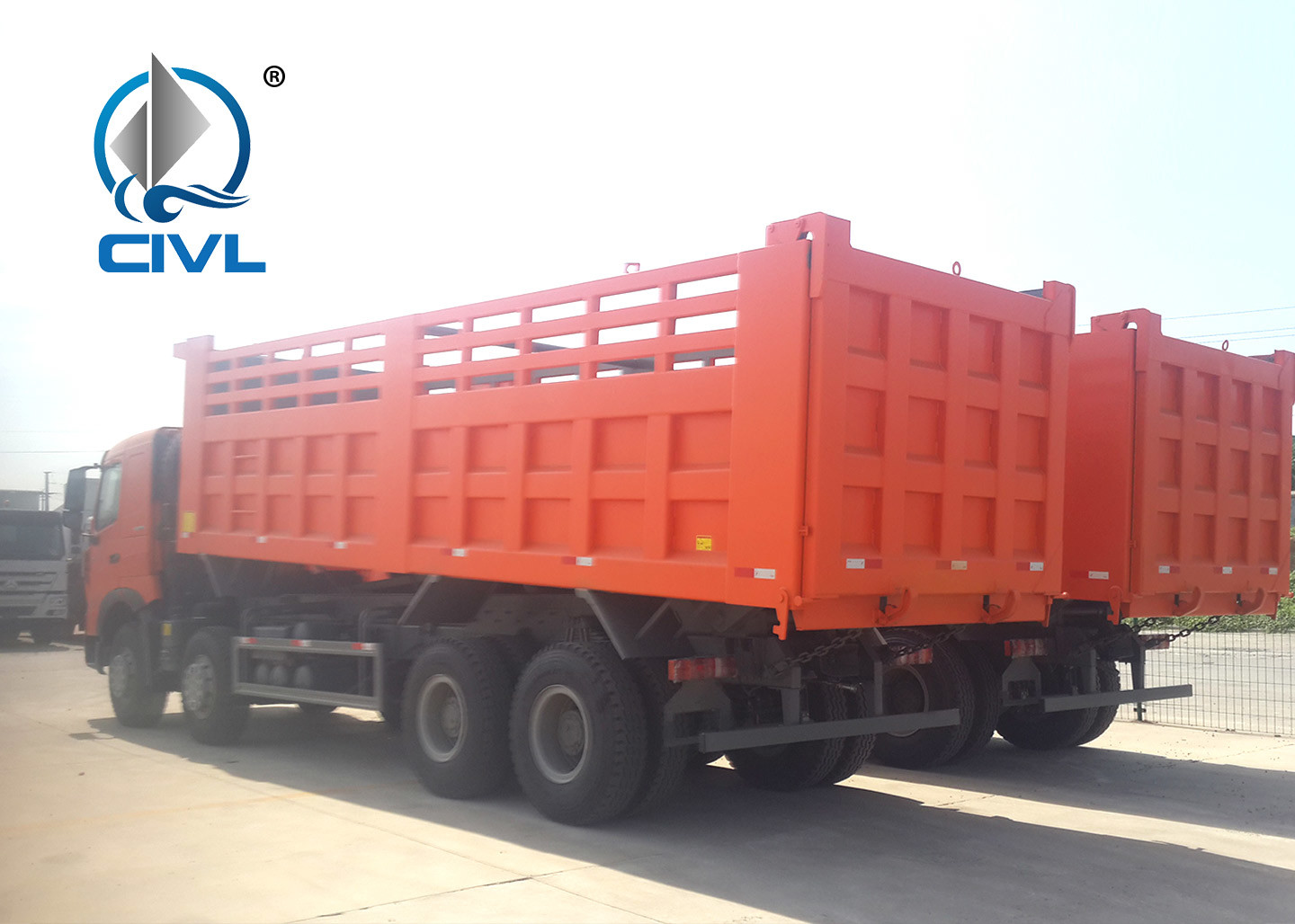 60T Sinotruck Howo A7 Heavy Duty Dump Truck 8x4 12 tires EuroII 371hp Tipper truck