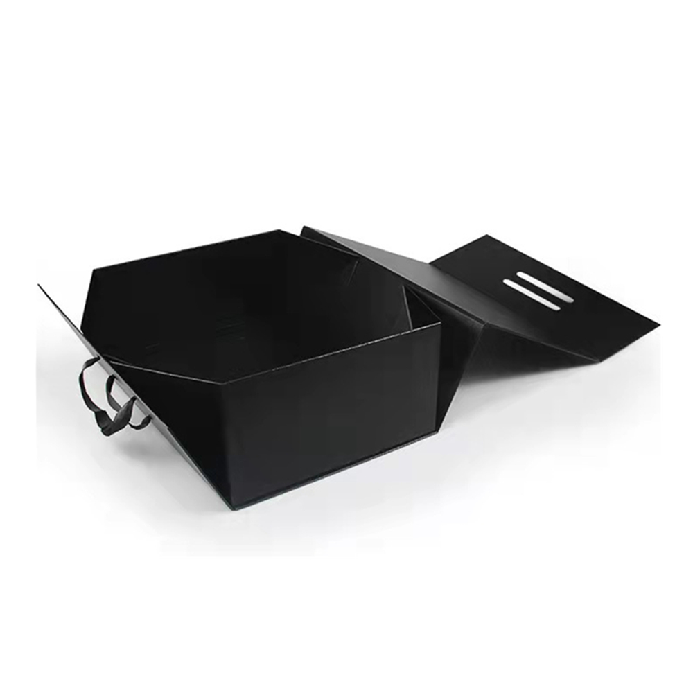 Magnetic Flip Rigid Cardboard Packaging Black Kraft Boxes 20x18x6