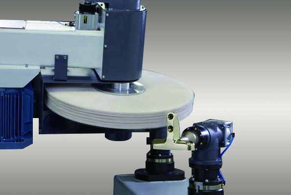 Sanitary Ware Hardware CNC Mirror Buffing Machine Faucet Industry Polishing