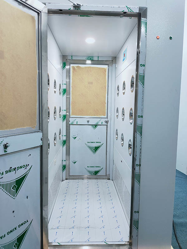 Single Phase 2 Person Air Shower Room AC220V 50HZ For Cleanroom
