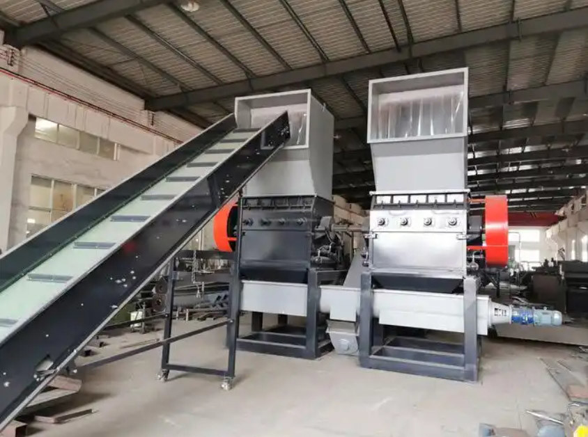 Plastic PET Bottle Recycling Plant Plastic Label Remover Crusher Machine