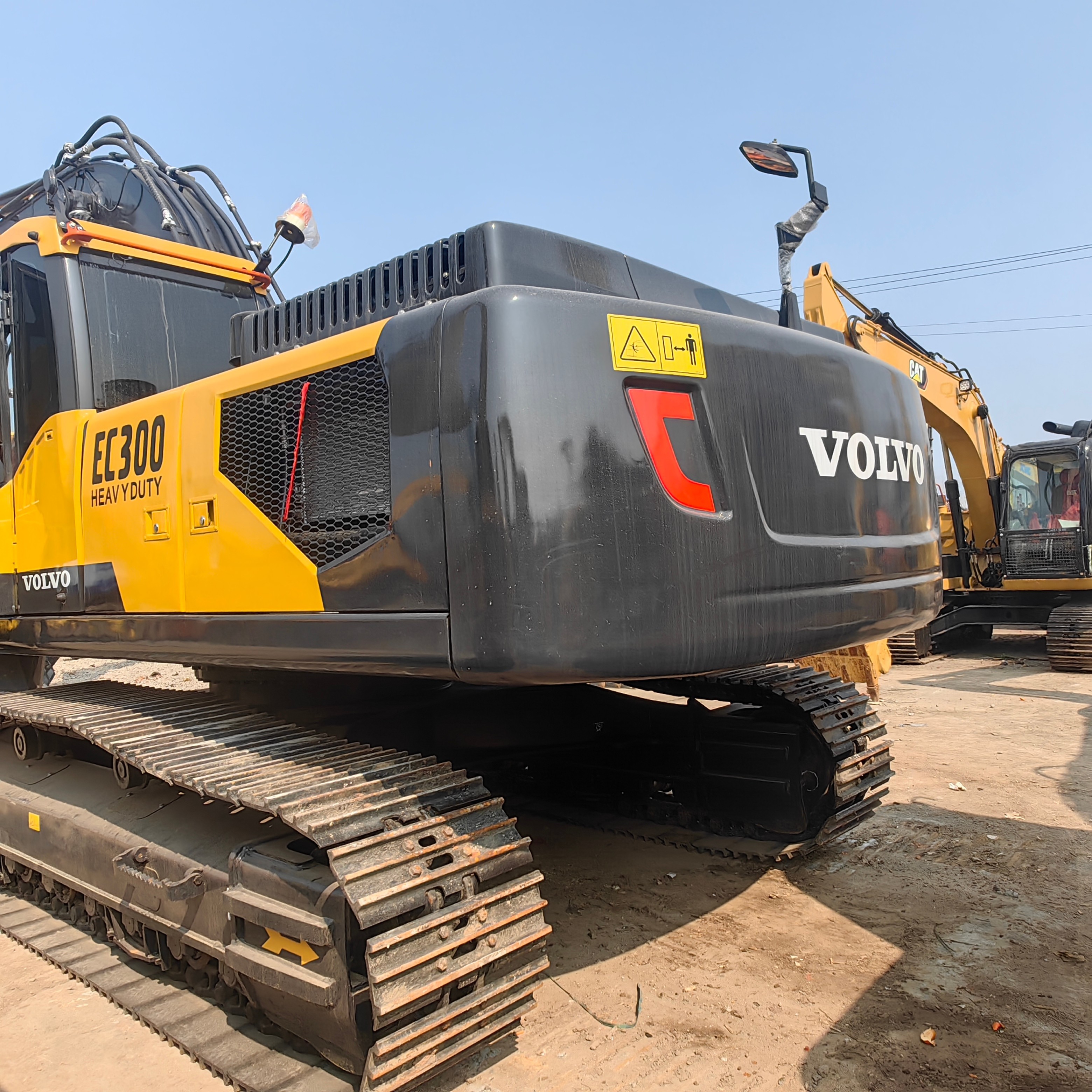 2024 Year Used Volvo Excavators Ec300D 30 Ton Big Size Construction Machinery Digger