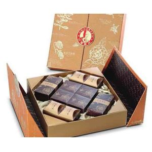 China custom middle open door magnet closure mooncake packaging box  cookie packaging box candy paper box on sale