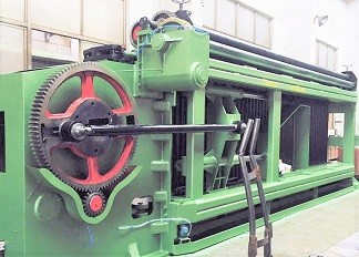  Heavy Duty Hexagonal Mesh Machine With Automatic Oil System , 3300mm Width Manufactures