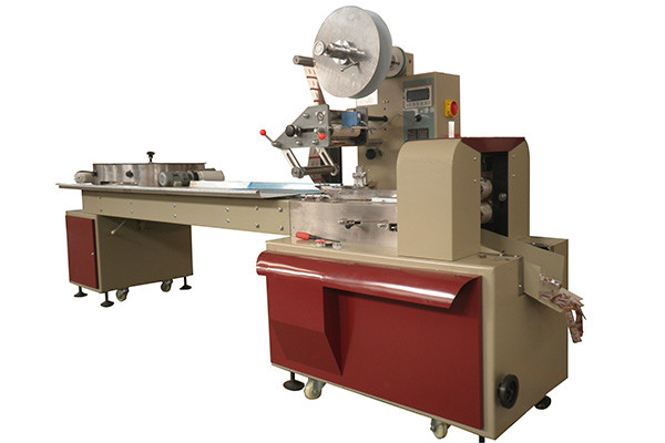 PD1000 High Speed Candy Pillow Packaging Machine Candy Pillow Wrapping Machine 800-1000Pcs/Min