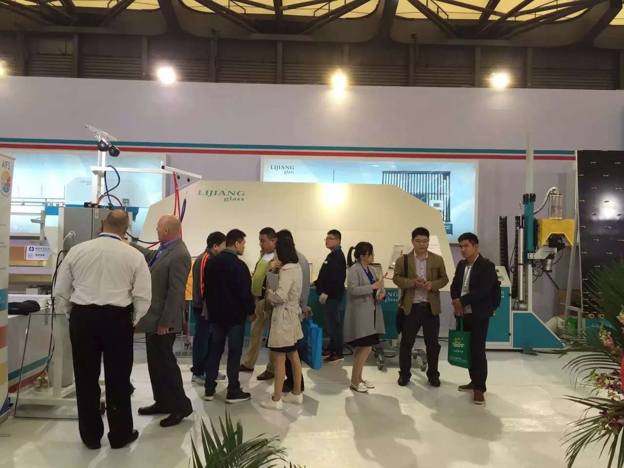 15m/min Insulating Glass Production Line Washing Machine For Window And Doors