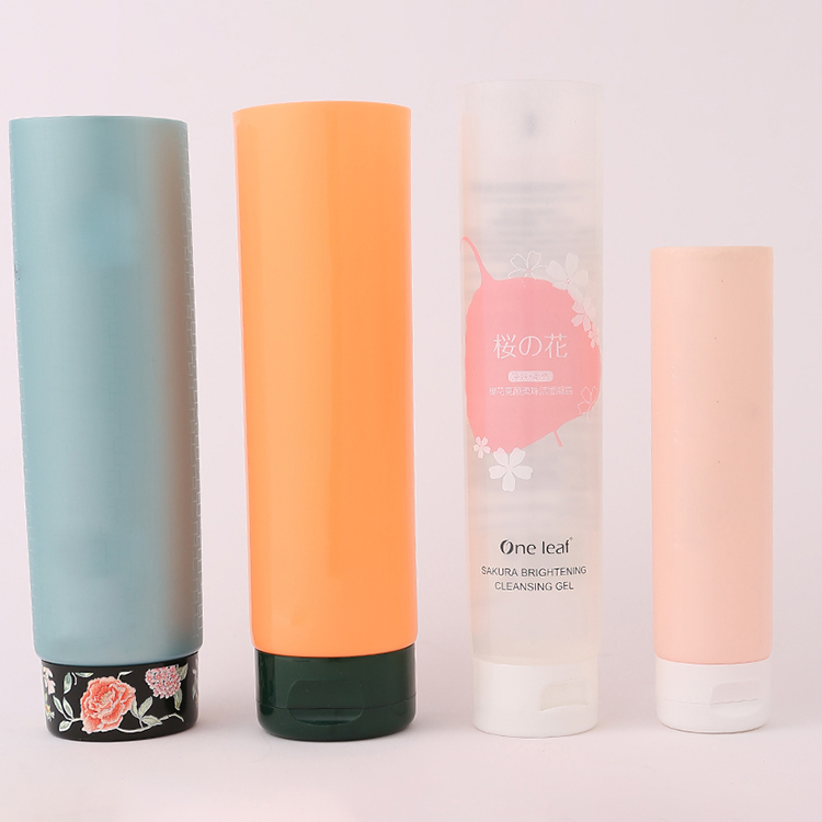 Acceptable OEM/ODM 10ml Customized Empty Rose Gold Eyelash Growth Serum Plastic PETG Bottle with Eyelashes Brush and Tube