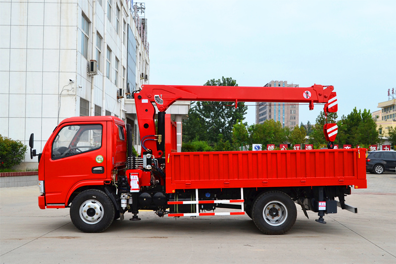 14 Tons Lorry Truck Crane 20m Max. Lifting Height Hydraulic Crane For Truck