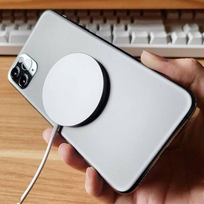 Type C 15w Magnetic Wireless Charger Low Tension Qi Standard Fast