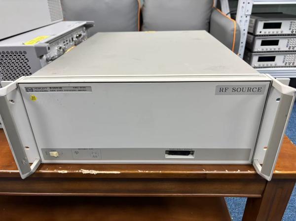 Agilent 83651B RF Signal Generator 2 GHz – 50 GHz High Purity Synthesized Swept