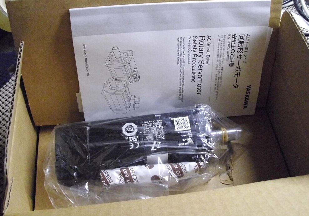 SGM7J-01A6A6C Yaskawa Industrial Rotary Servo Motor Controller