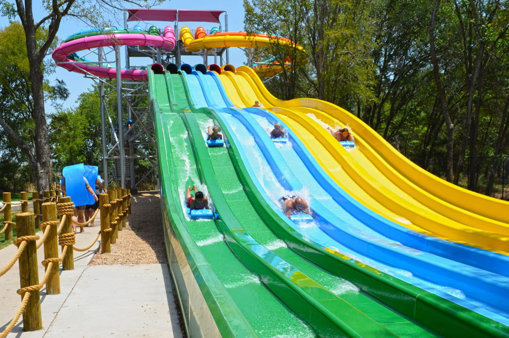 Attractive Butterfly Racing Fiberglass Water Slides Galvanized Carbon Steel Frame For Aqua Park