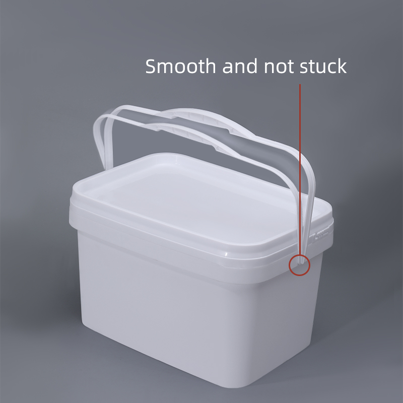 10 Litre White Plastic Bucket Pail for Eco-friendly Material in Latex Paint Industry