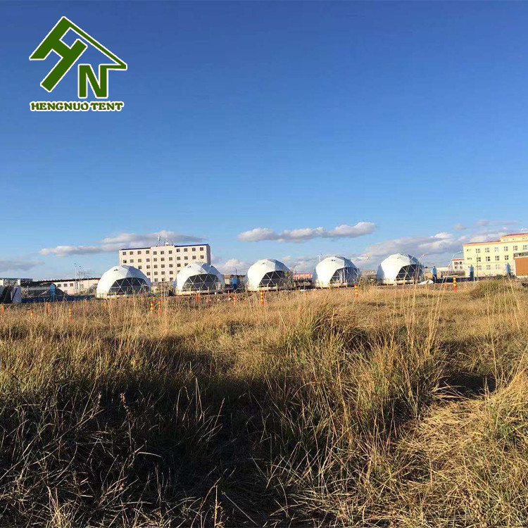 Hotel Camping Resort Waterproof Geodesic Dome House With Curtain And Door