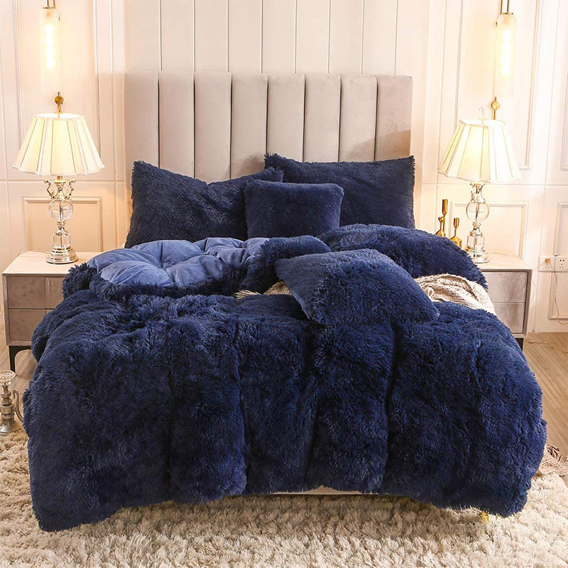 Crystal Velvet Plush Fluffy Bedding Four-piece Set Comforter with 100% Polyester Fibre