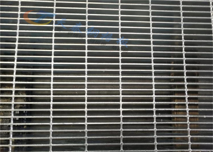 Hot dip galvanized stainless steel industrial walkway steel grating