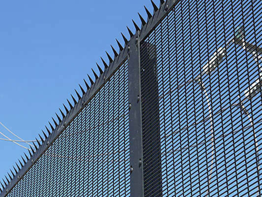 358 Mesh Fence