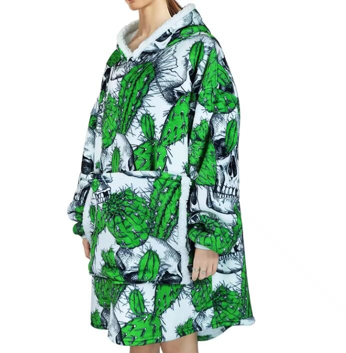 Machine Washable Christmas Hooded Blanket With Long Sleeve And Pocket
