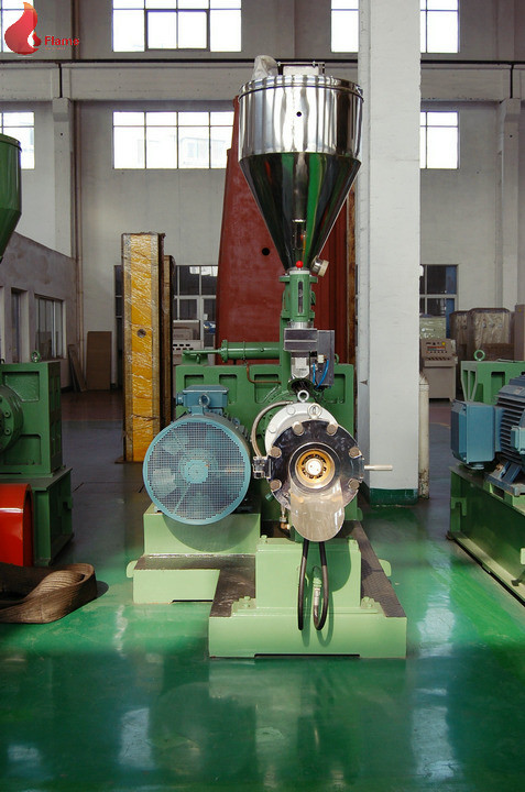 PRE Plastic Pelletizing Machine Durable Self - Cleaning For PVC Material