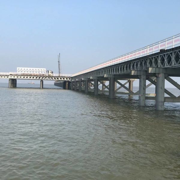 Quality Portable Steel Bailey Panel Bridge 3.7m Width Pained Or Galvanized for sale
