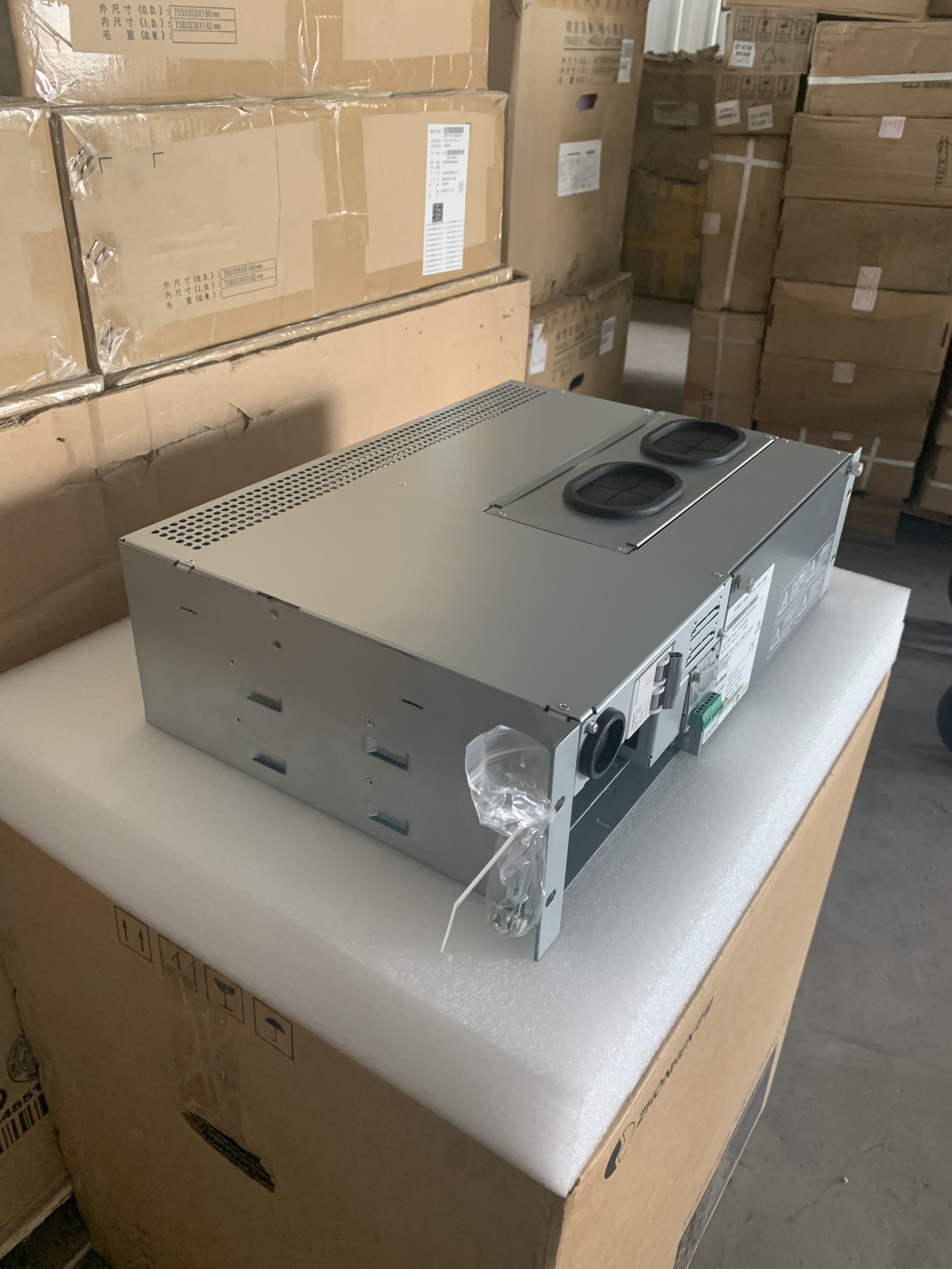 Vertiv 48V 90A Embedded DC Power Supply System Emerson Netsure 531 A31-S3 With R48-2000A3 R48-2000e3 Rectifier Module