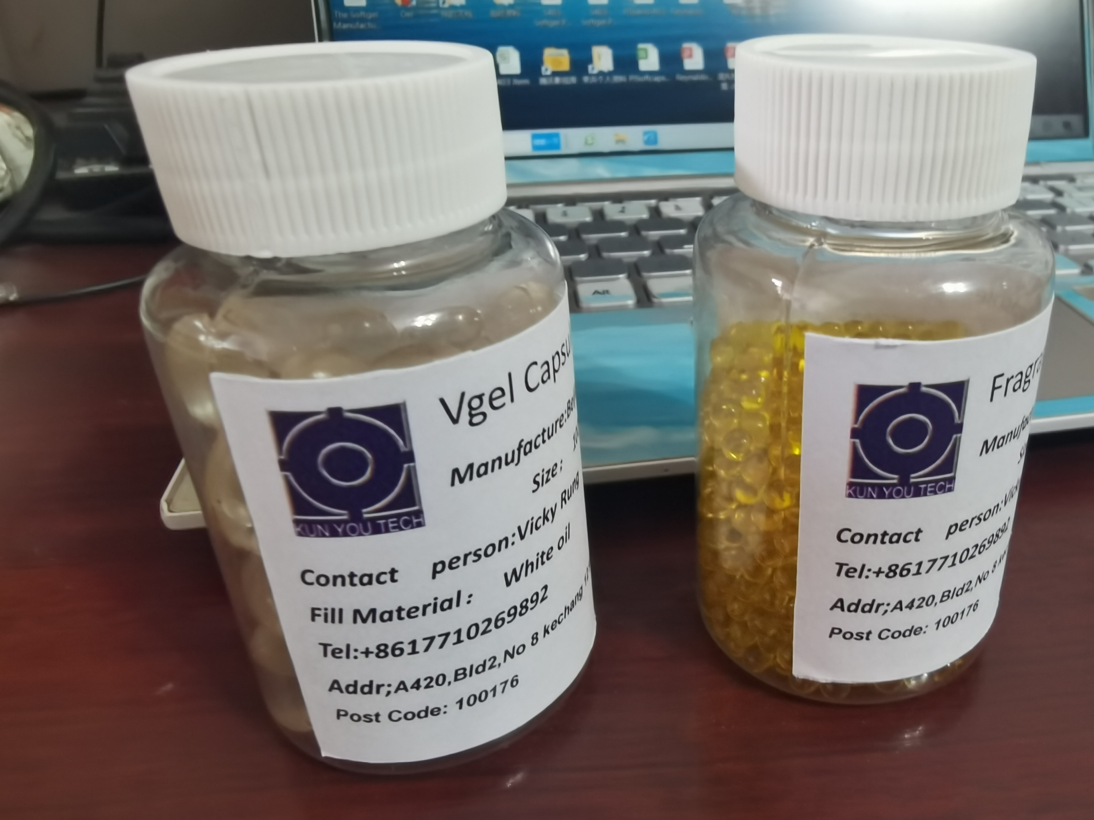Automatic Vgel Softgel Encapsulation Machine For Capsule Oil Fiiing