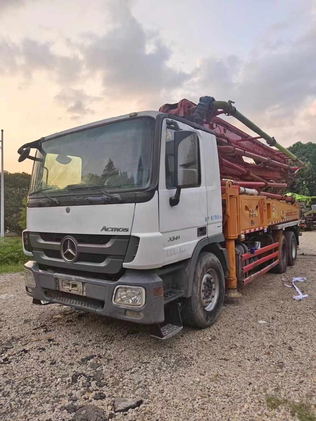 Heavy Equipment 38m Concrete Boom Pump Used Concrete Pump Truck Construction Machinery Concrete Mixer Truck Truck Mounted Pump